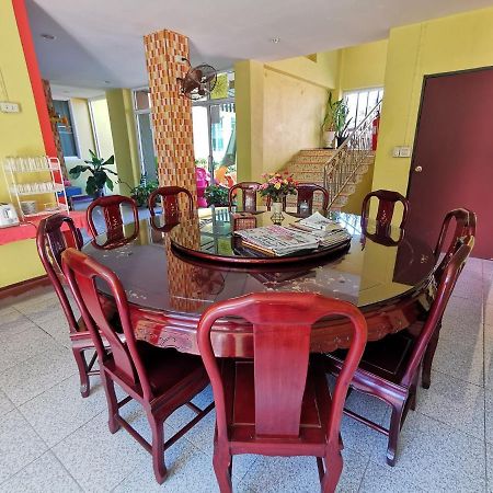 Honey Hotel Chiang Saen Esterno foto