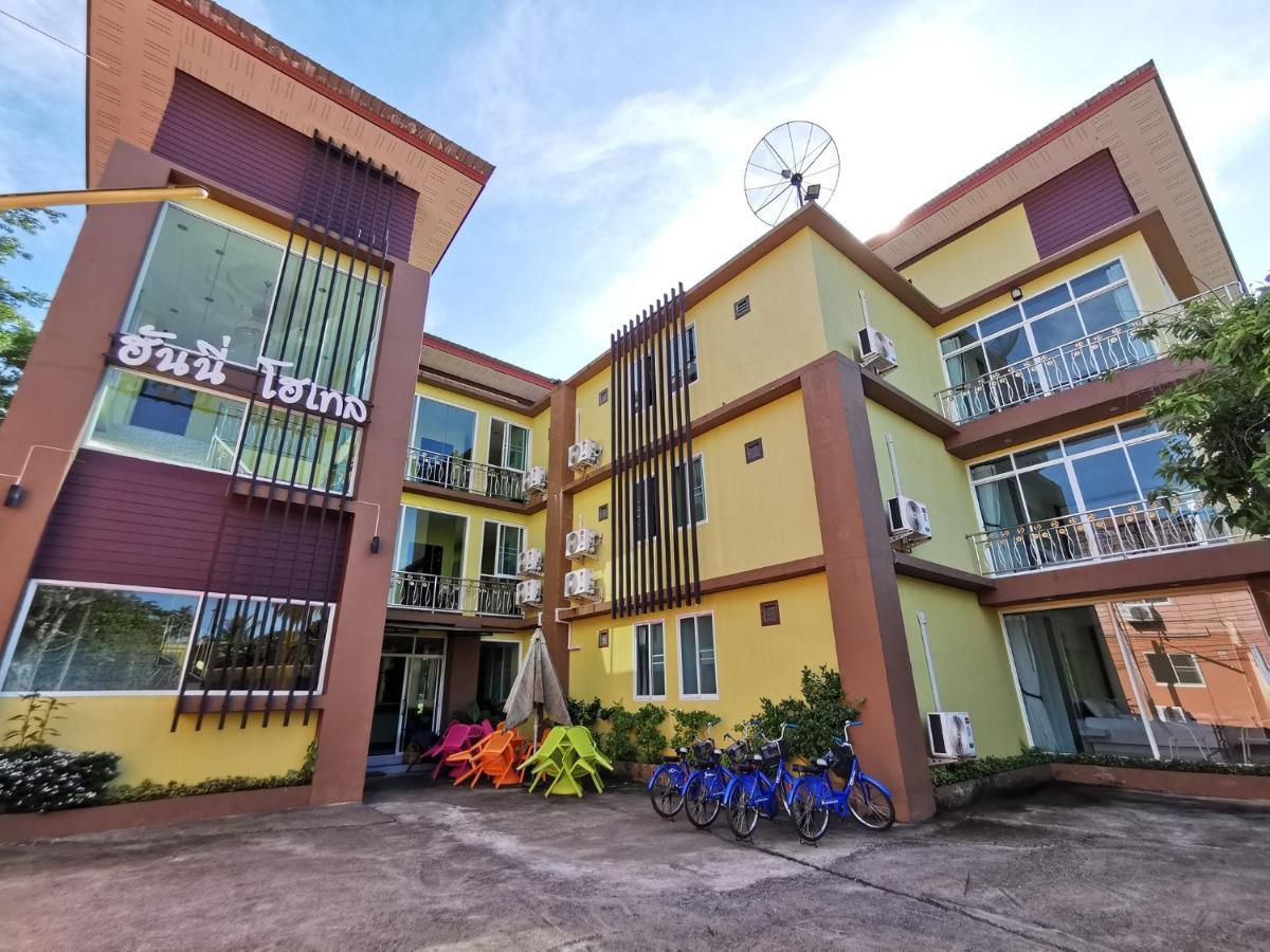 Honey Hotel Chiang Saen Esterno foto